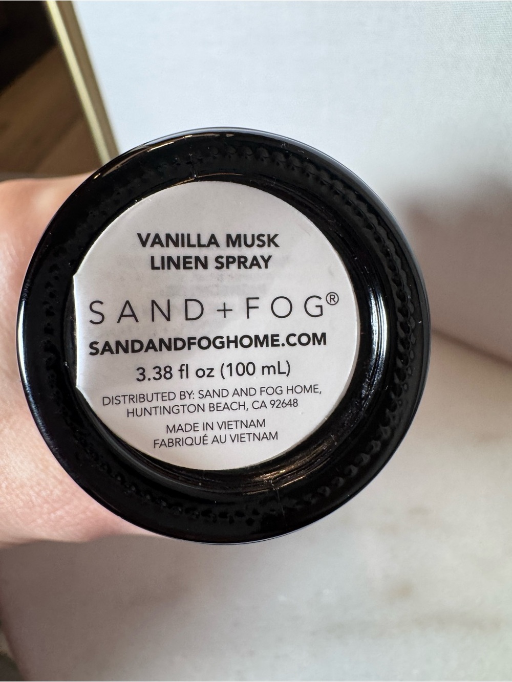Sand + Fog Vanilla Musk Linen Spray 3.38 oz | Room & Fabric Mist - Picture 6 of 7